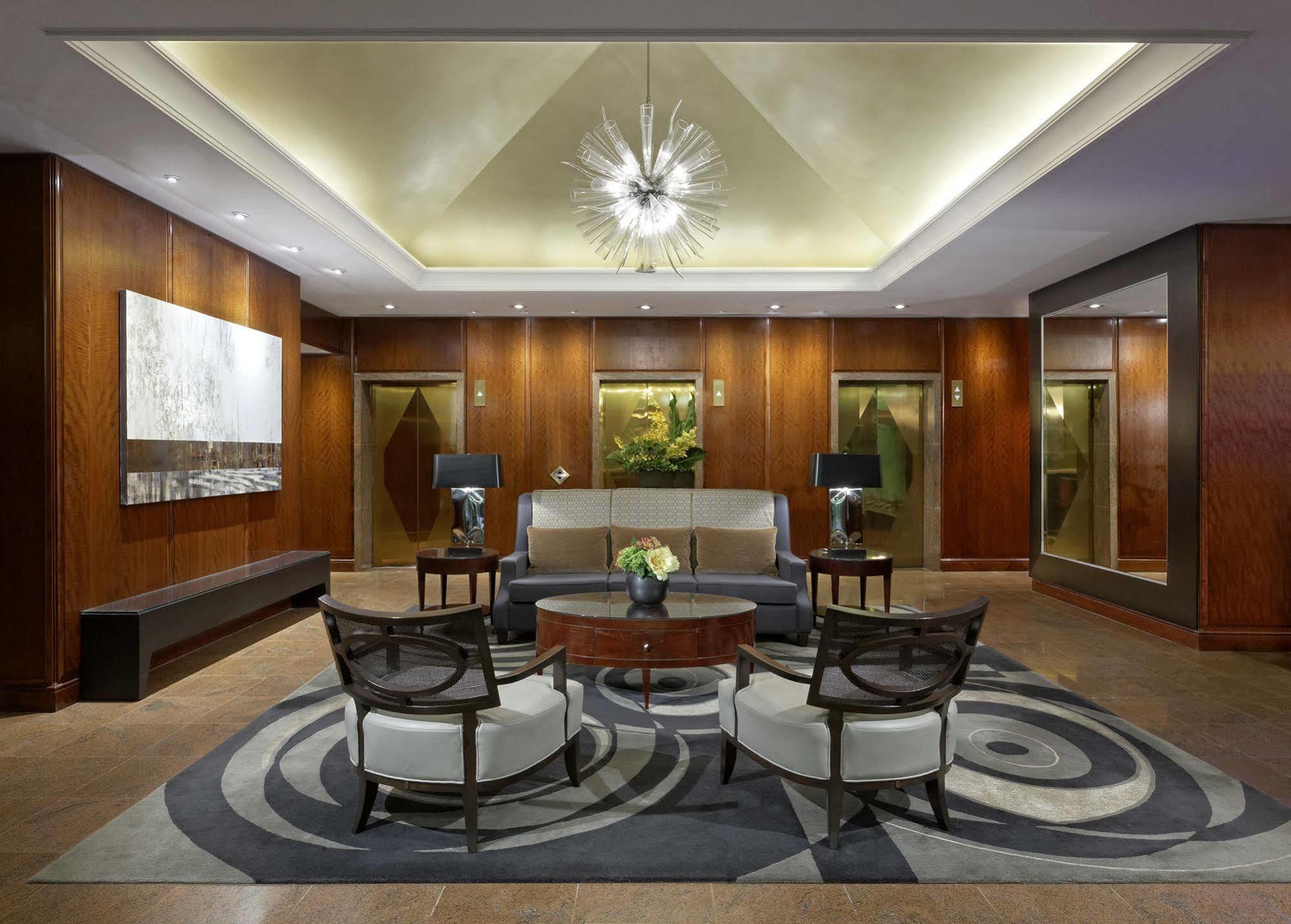 Cambridge Suites Toronto Buitenkant foto