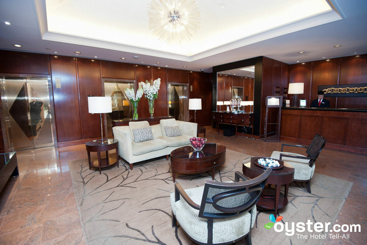 Cambridge Suites Toronto Buitenkant foto