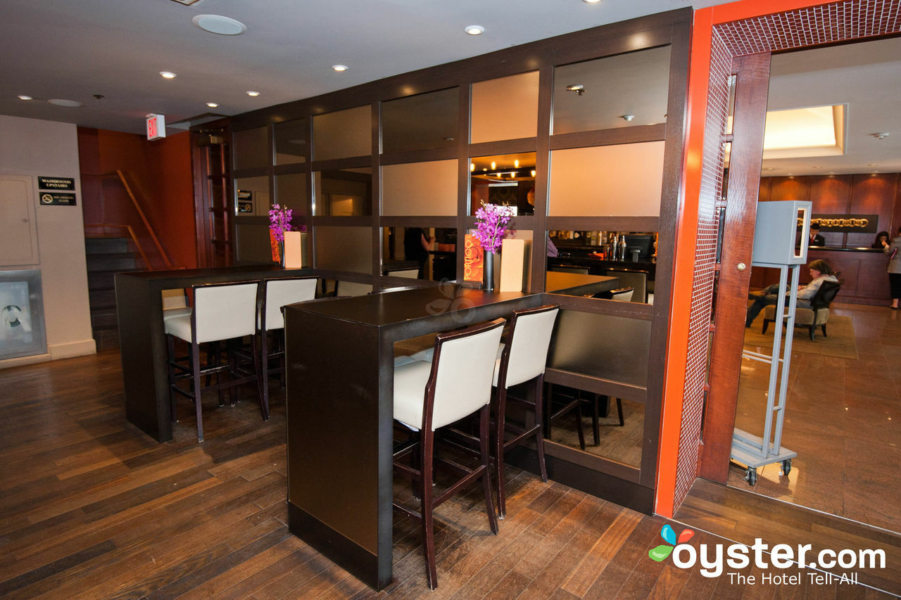 Cambridge Suites Toronto Buitenkant foto